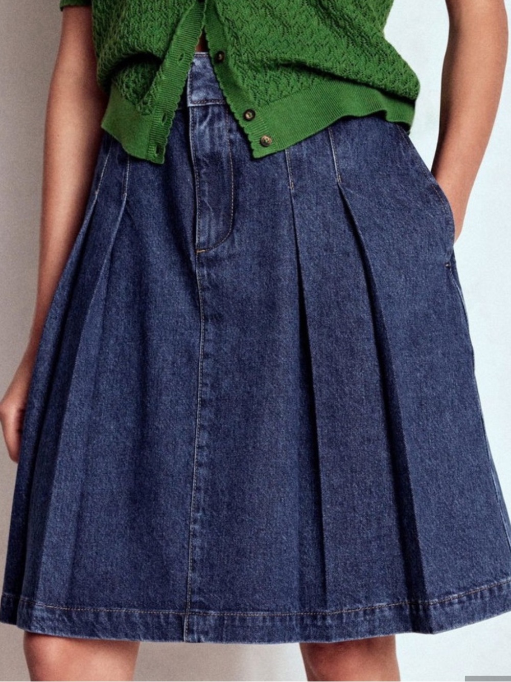 Boden womens blue denim pleated jean skirt 14